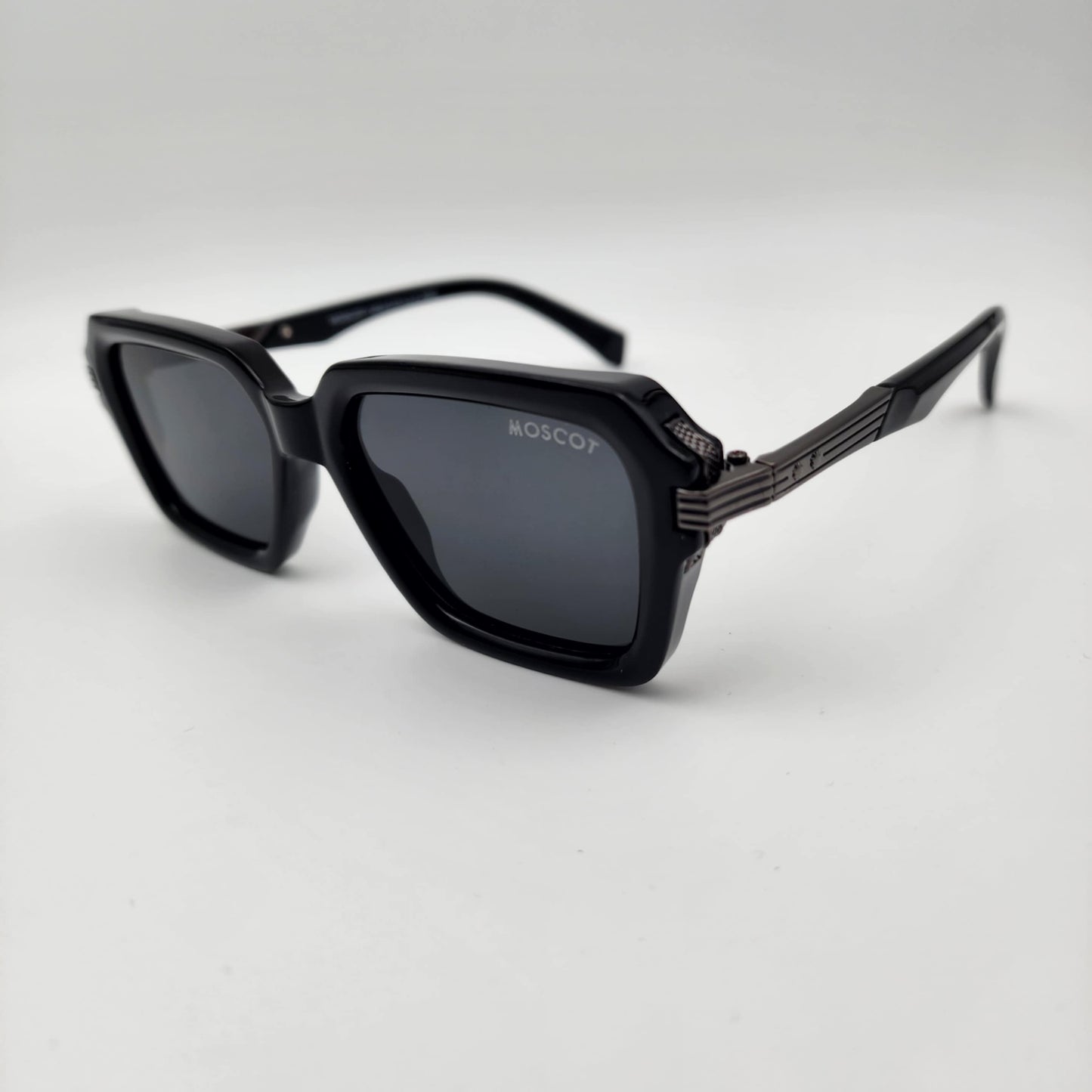 Moscot 6104 NR