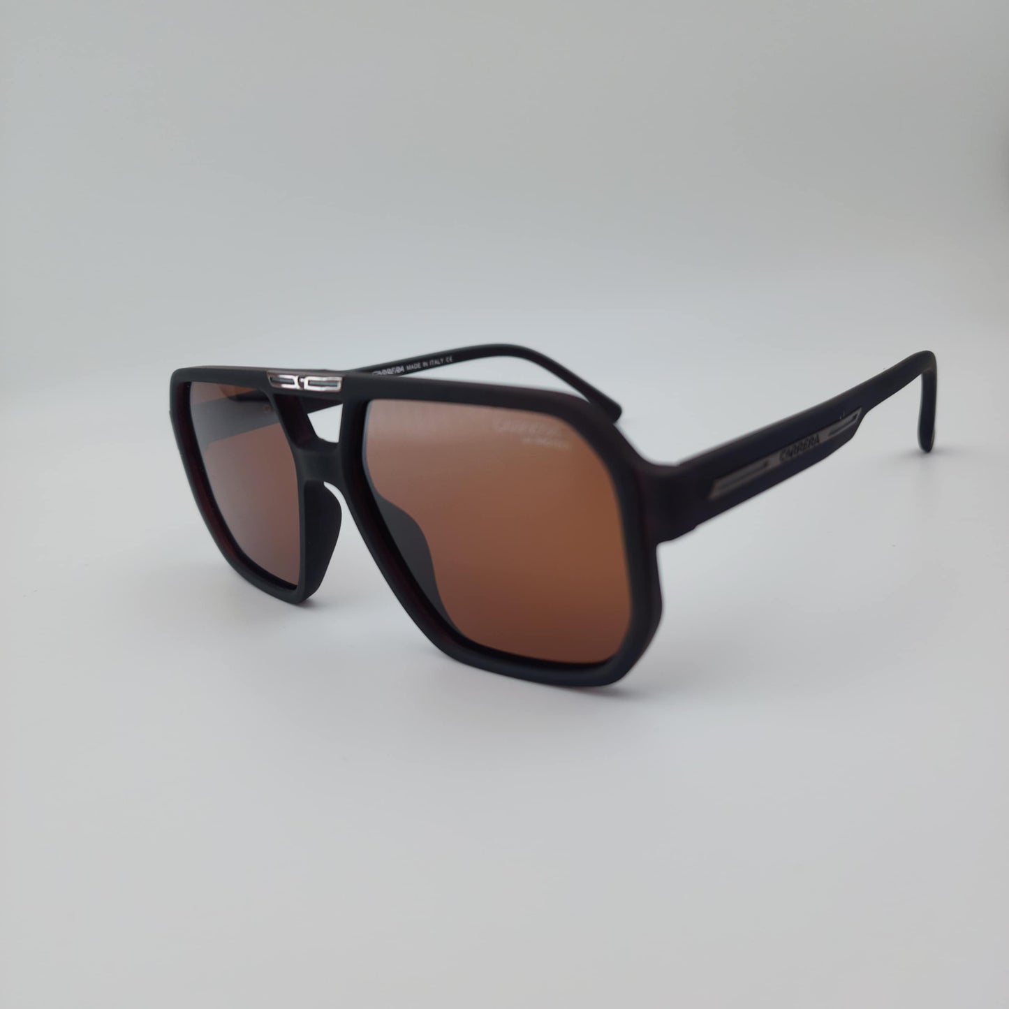 Carrera P6640 MR
