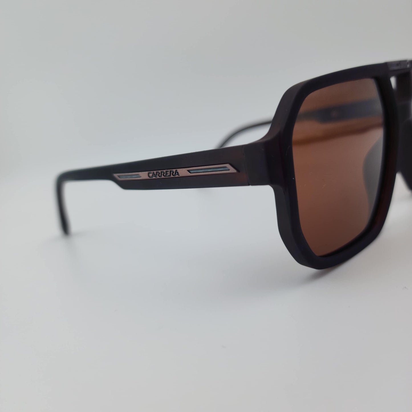 Carrera P6640 MR