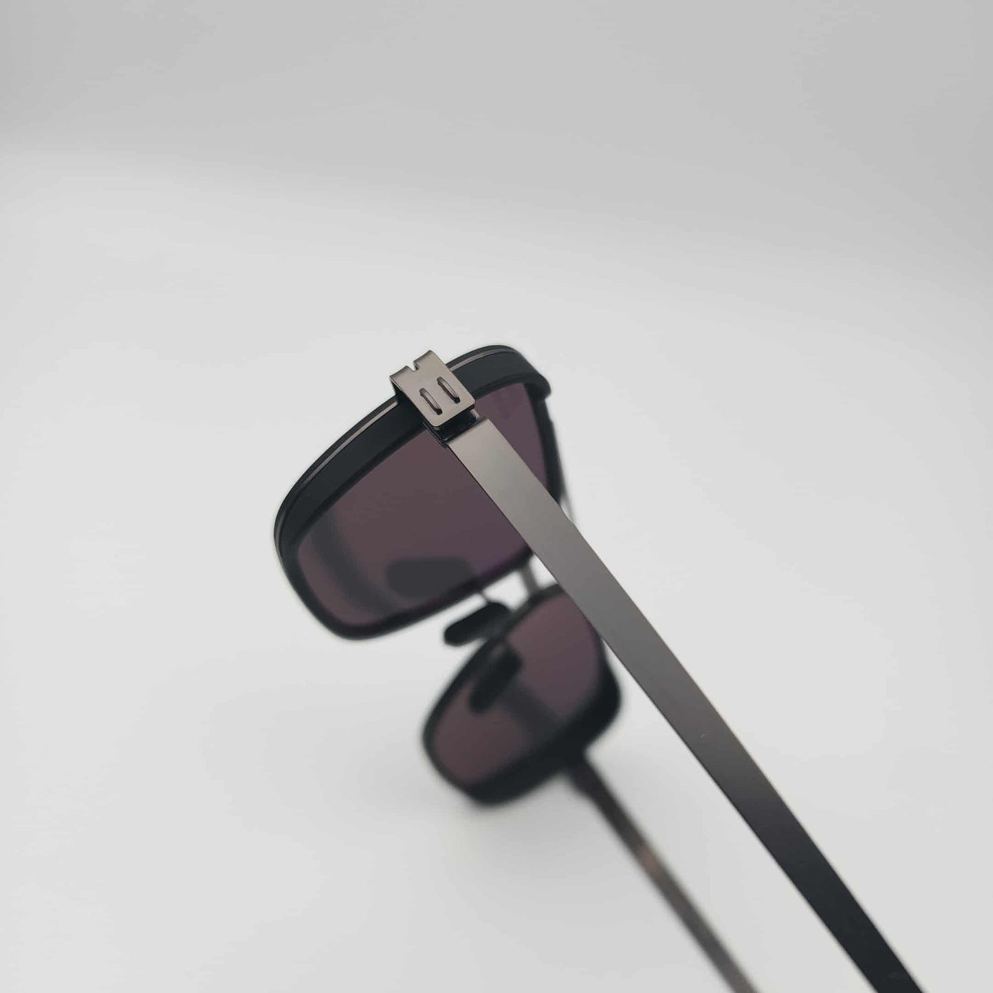 ic! berlin Bruce P006 BR