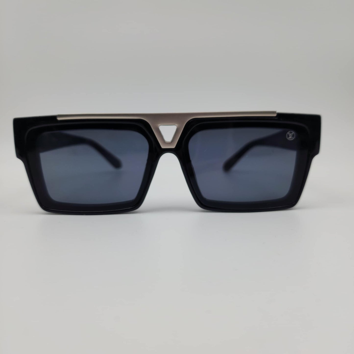 Louis Vuitton Z1984e NA