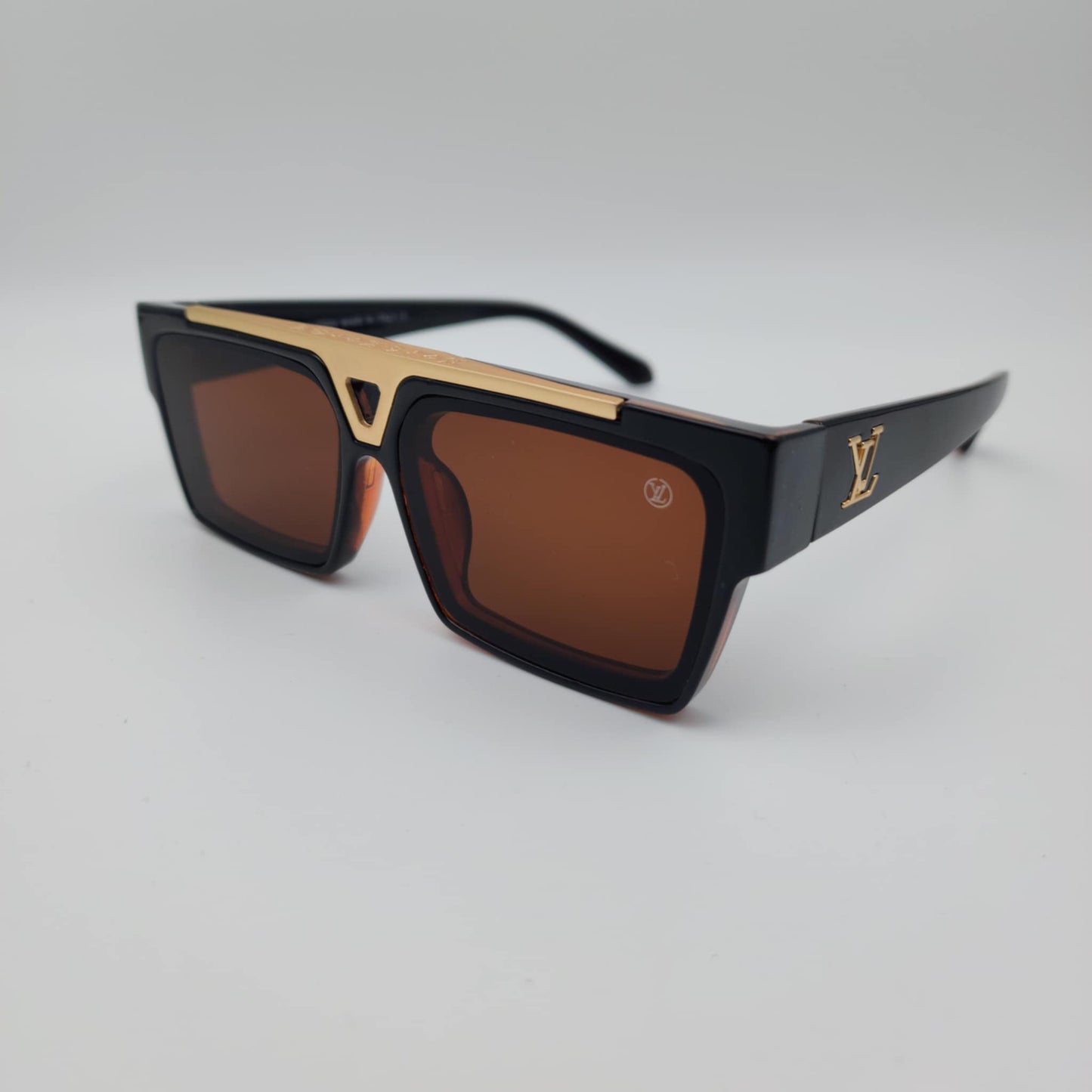 Louis Vuitton Z1984e MD