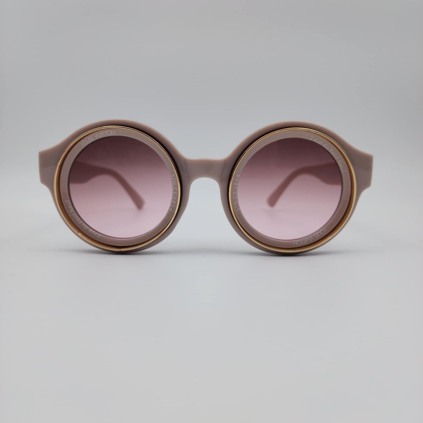 Louis Vuitton A9126 BG