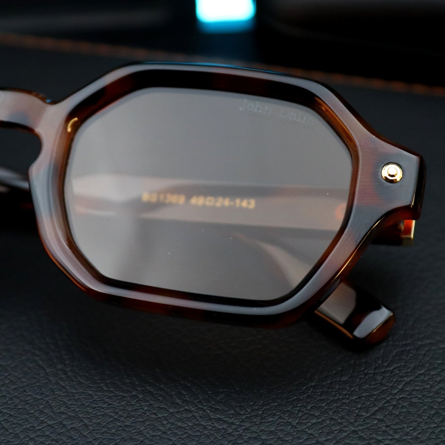 John Dalia Photochromique BS1369 TIG