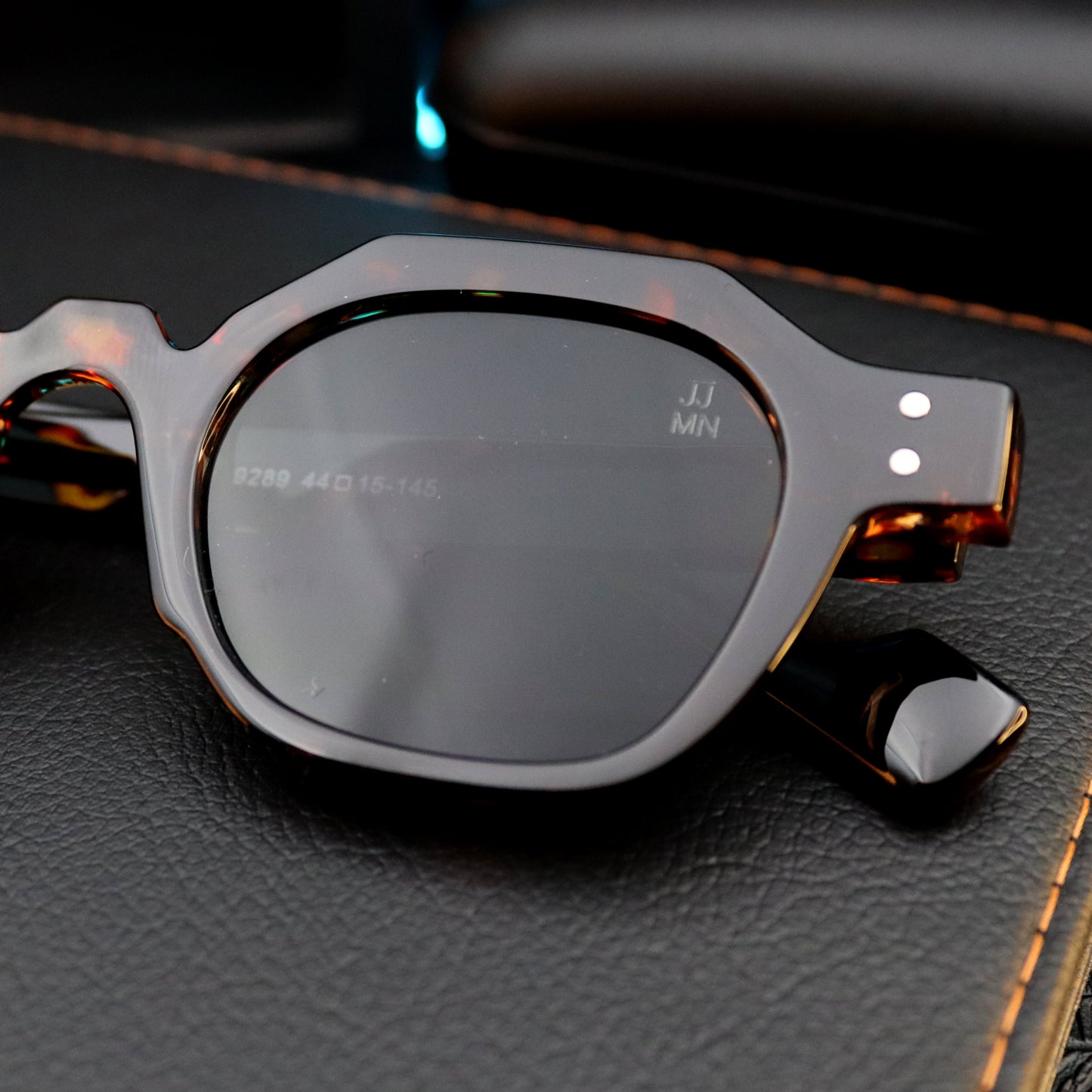 Jaques Marie Mage 89289 TIG