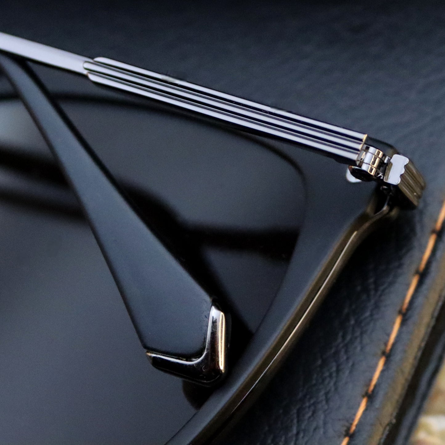 Avanglion AVS1055 ND