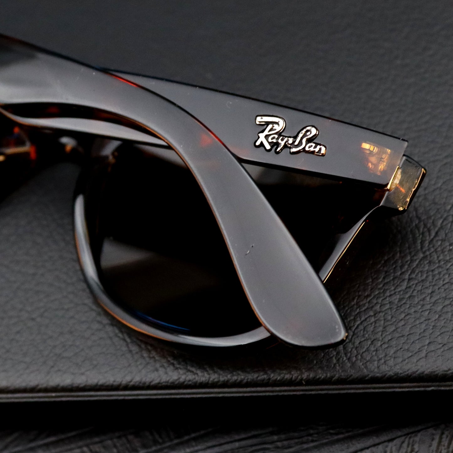RayBan RB2140 TIGVR