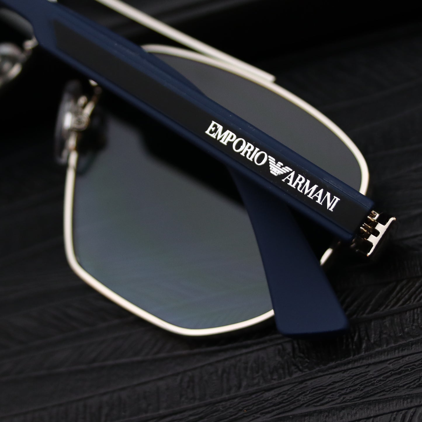 Emporio Armani T0950 ARG