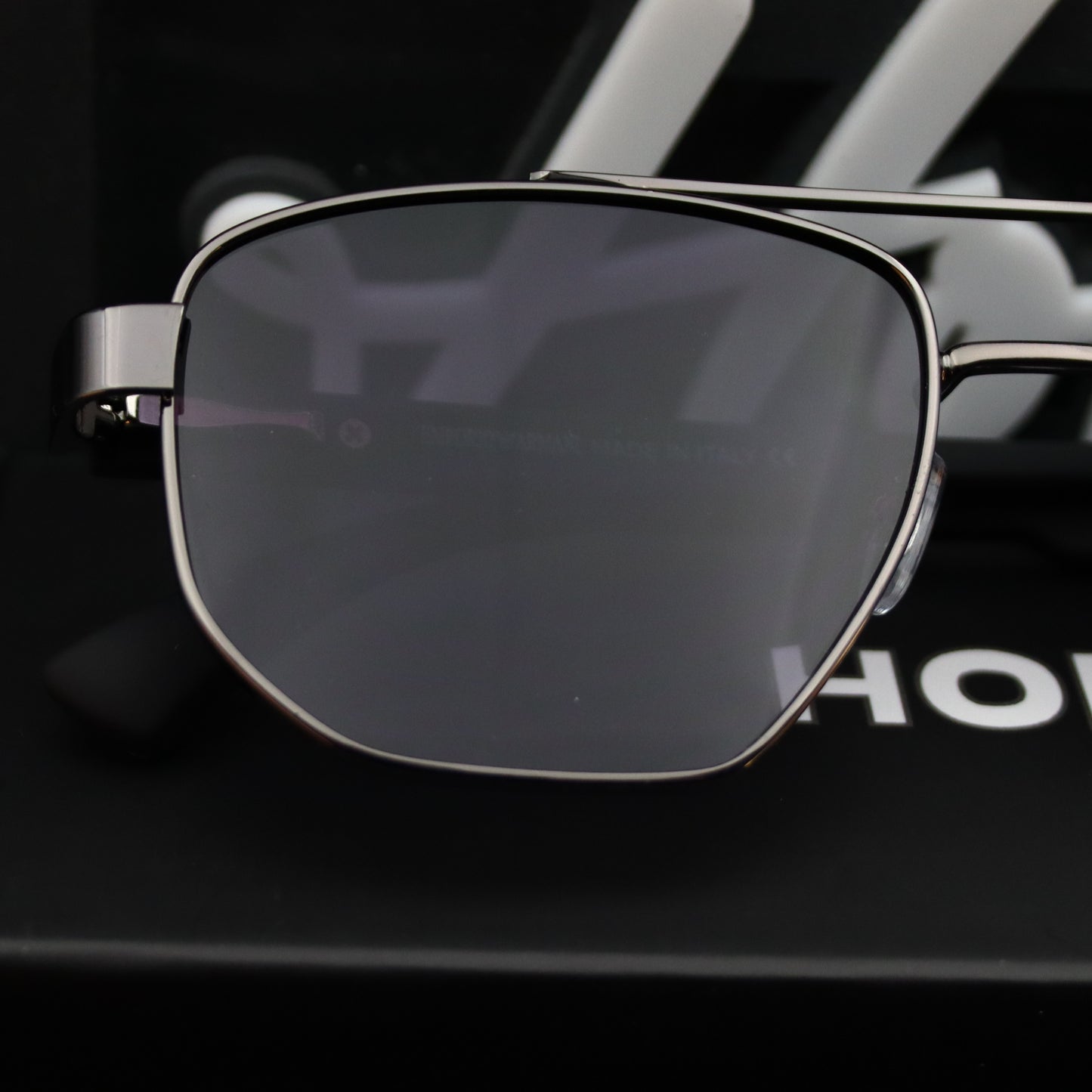 Emporio Armani T0950 BR
