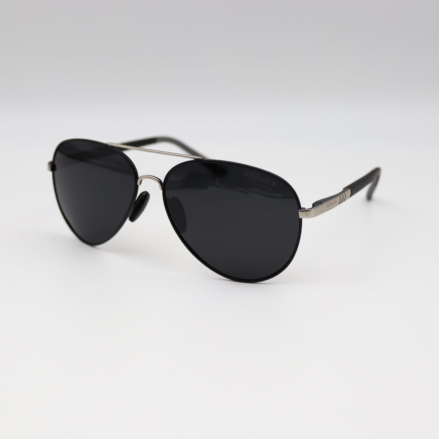 Hermes P5827 NA