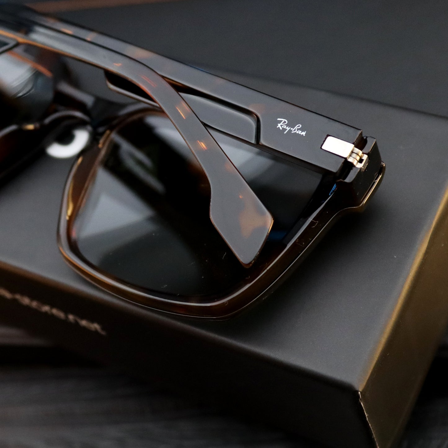 RayBan BCM301 TIG