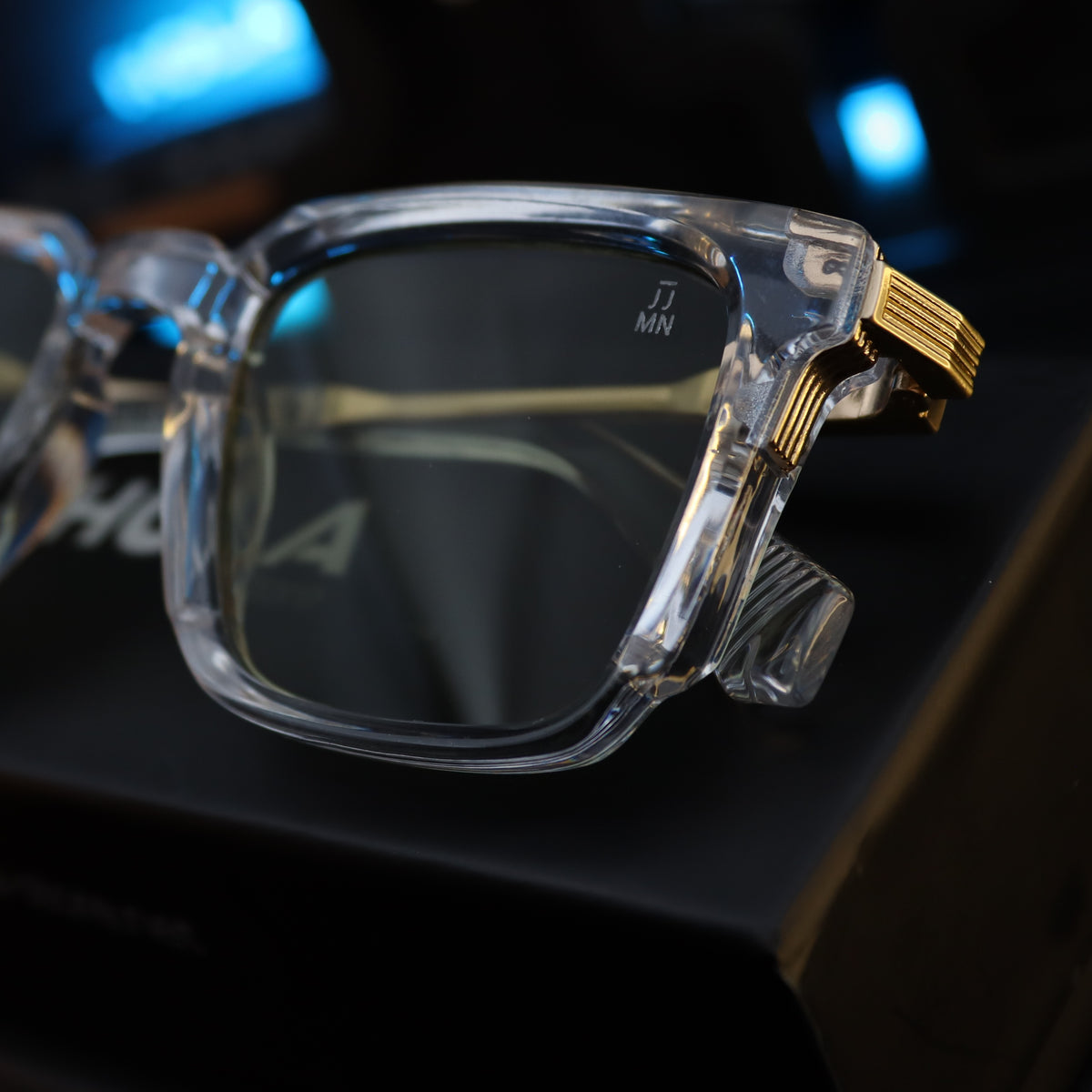 Jaques Marie Mage 6103 VR