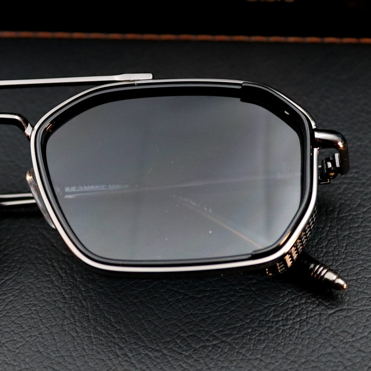 Jacques Marie Mage 5G327 BR