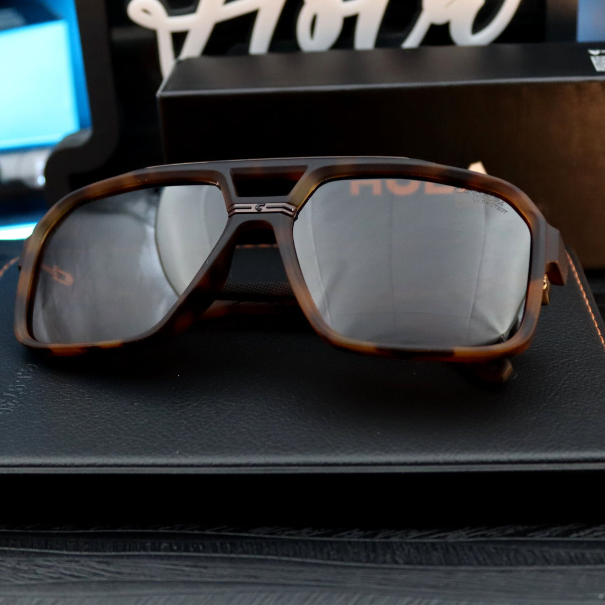 Carrera P03S TIG