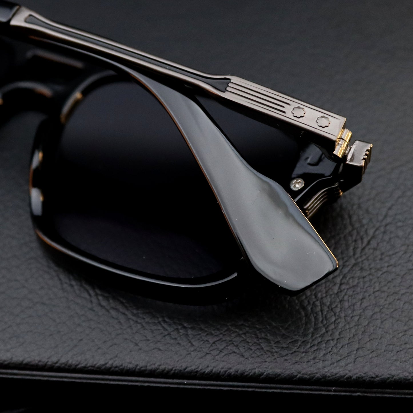 Jacques Marie Mage W6065 NR