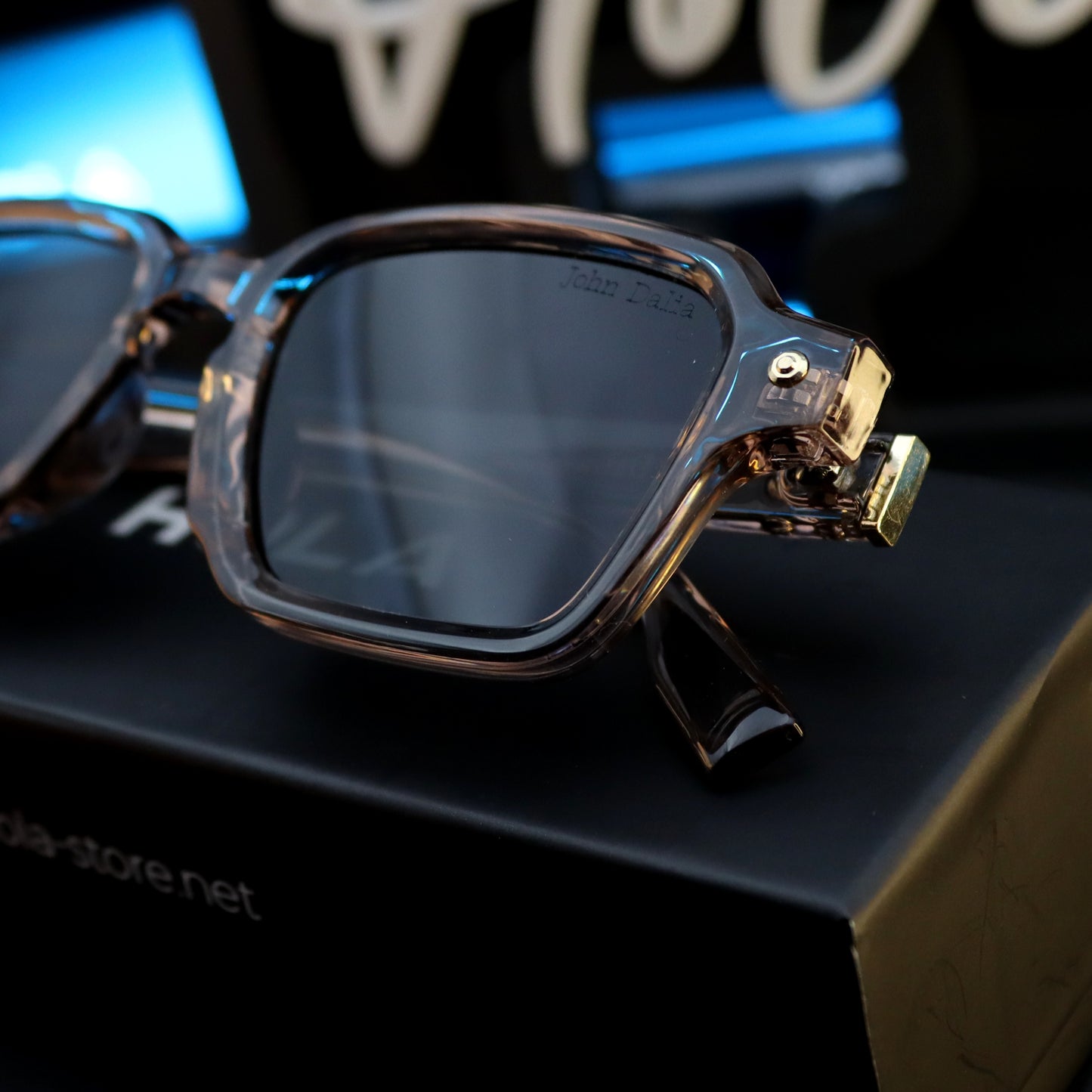 John Dalia 6541 BG