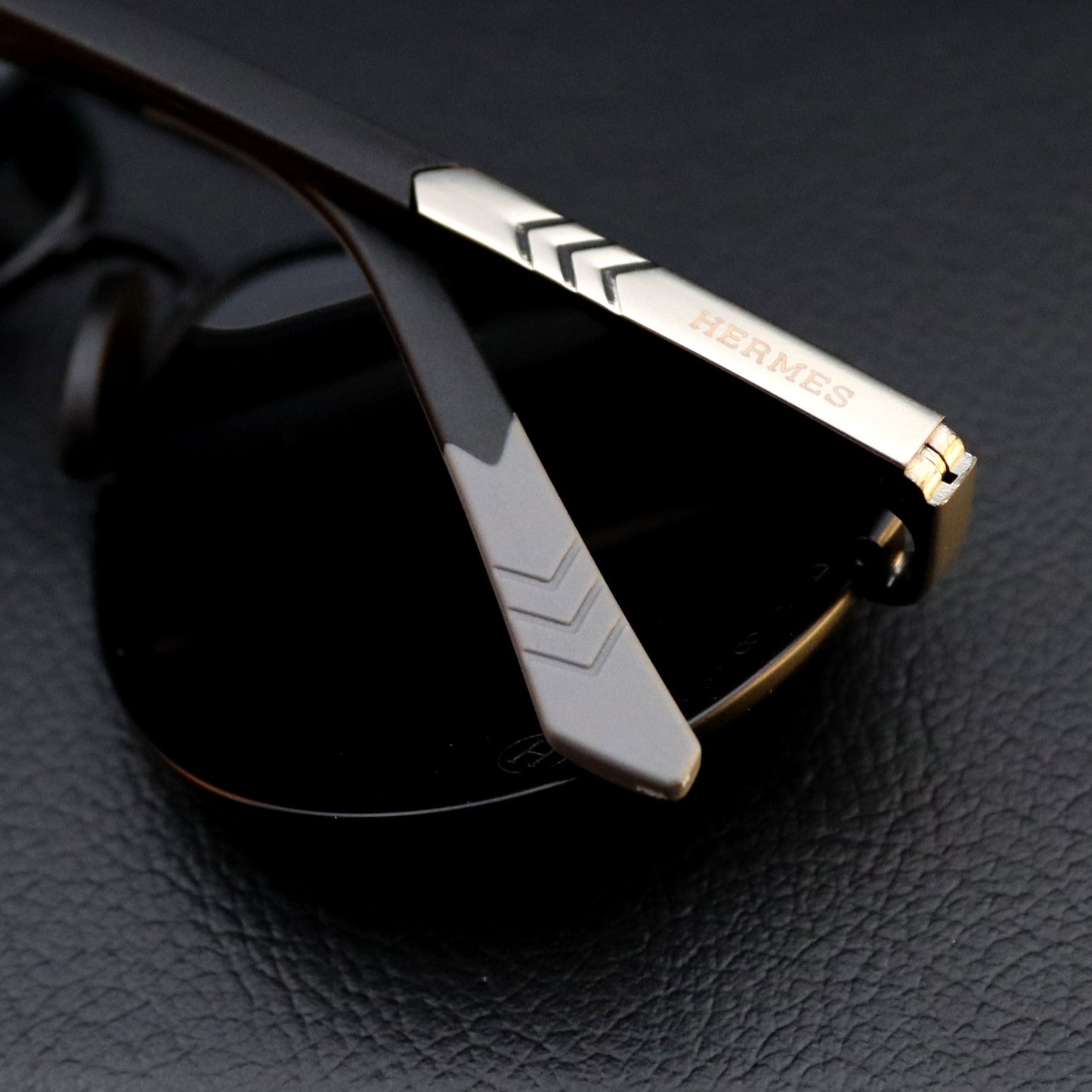 Hermes P5827 NA
