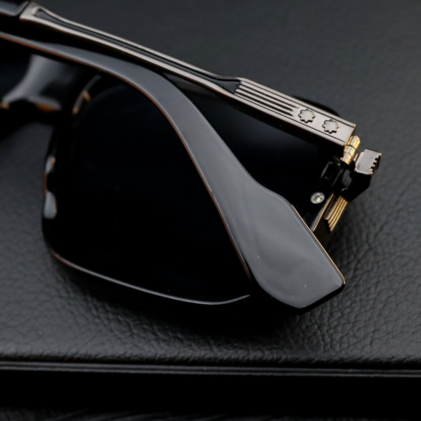 Moscot W6067 NR