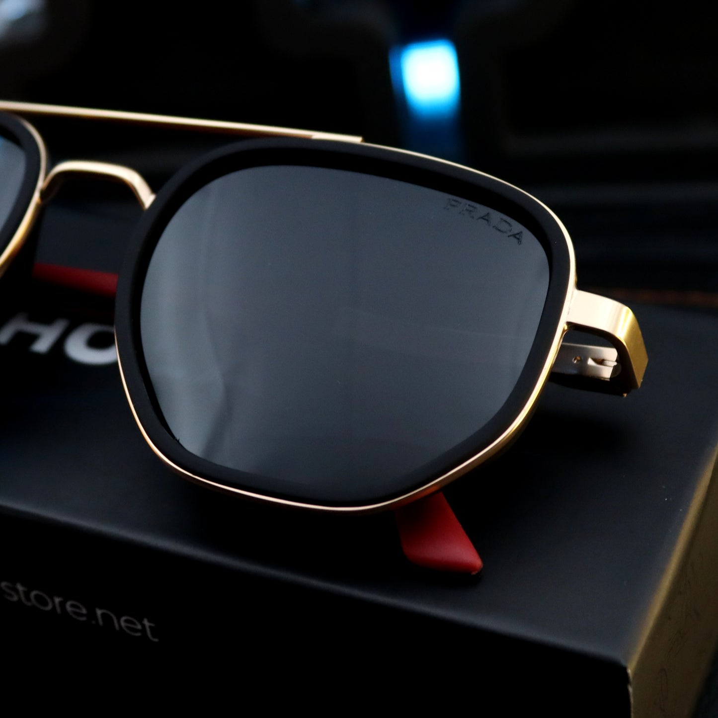 Prada P2402 DR
