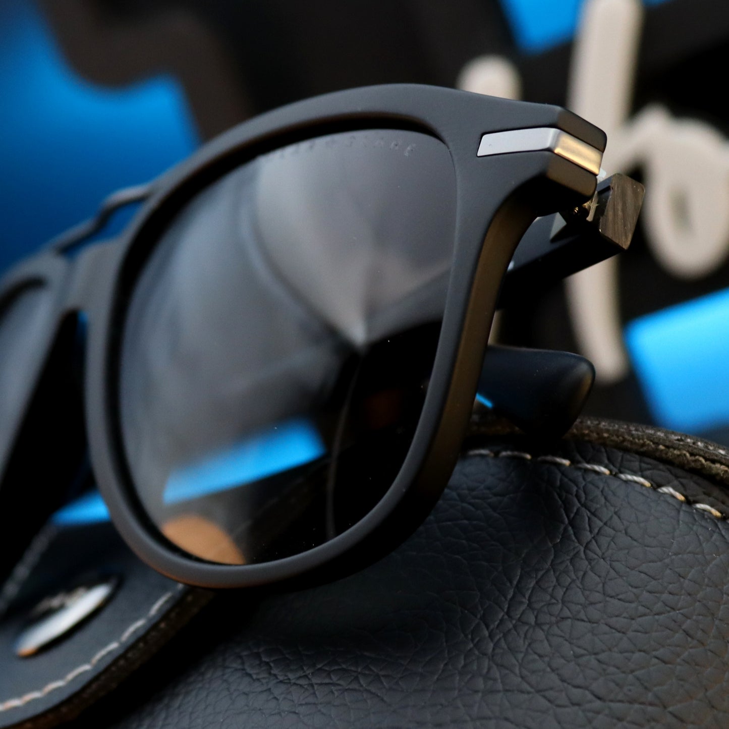 Polar.Glare PG5420A